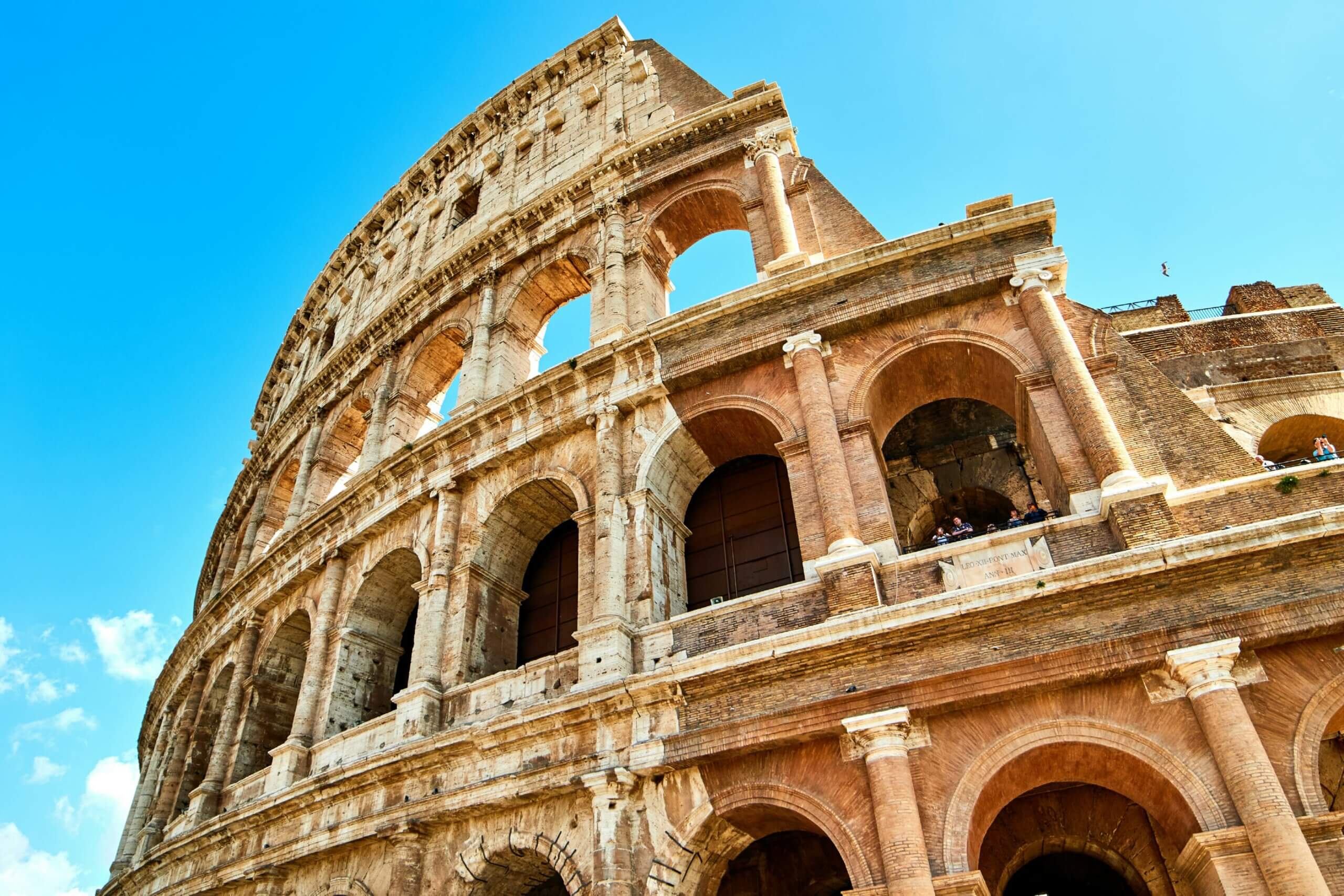 Italy small group tours: Use the format for access, not busier days