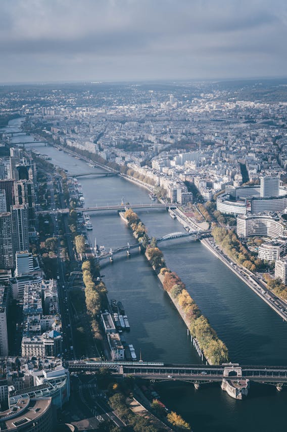 Seine River Cruises Guide: Paris to Normandy