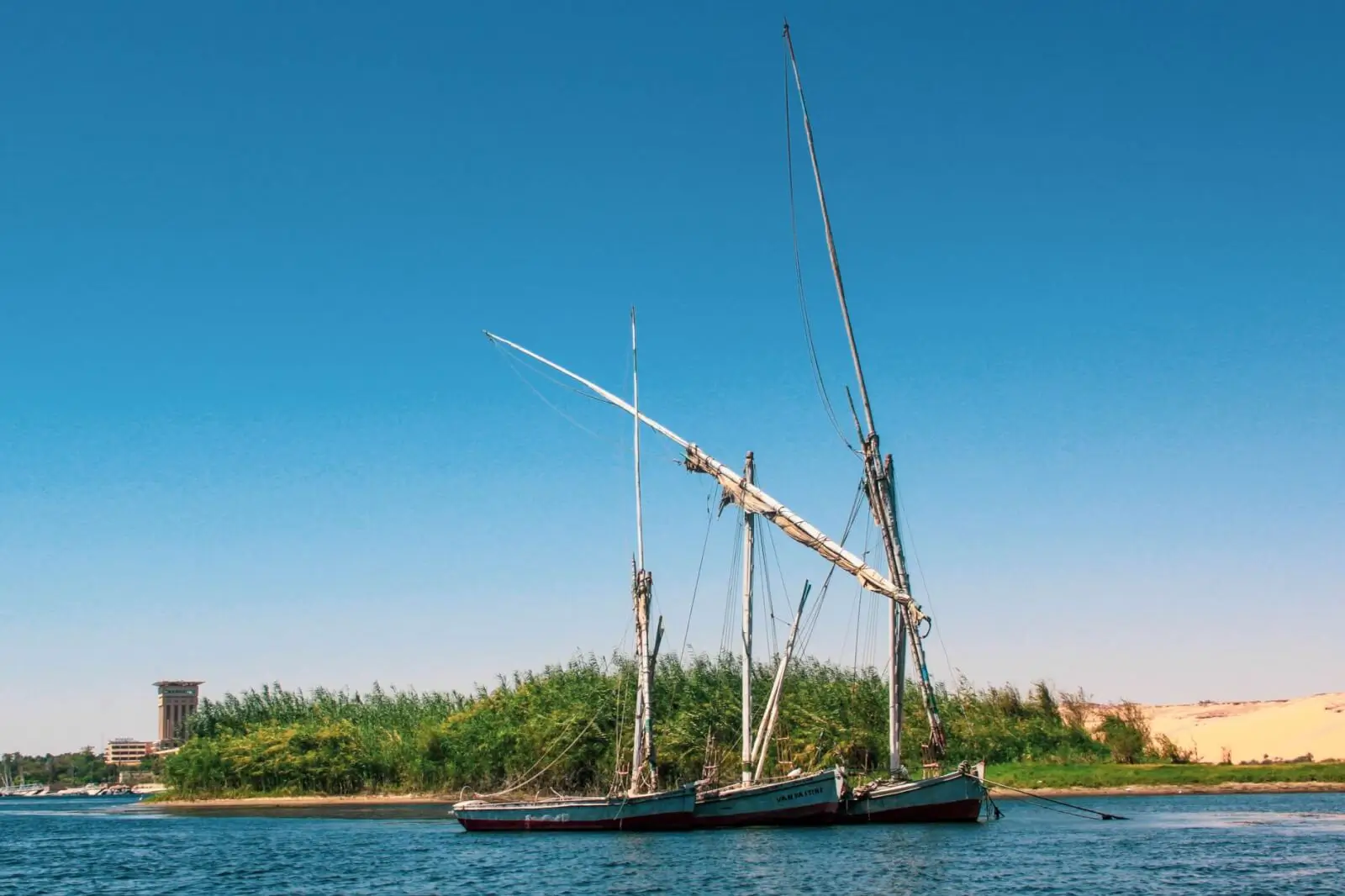 Best Time to Visit Egypt: Seasons, Crowds, and How to Plan Your Trip ToursZoom traditional dahabiya wooden Nile boat Egypt
